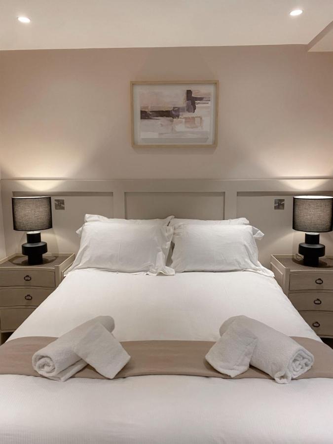 The Farmhouse Retreat At Ryedale House York Bagian luar foto